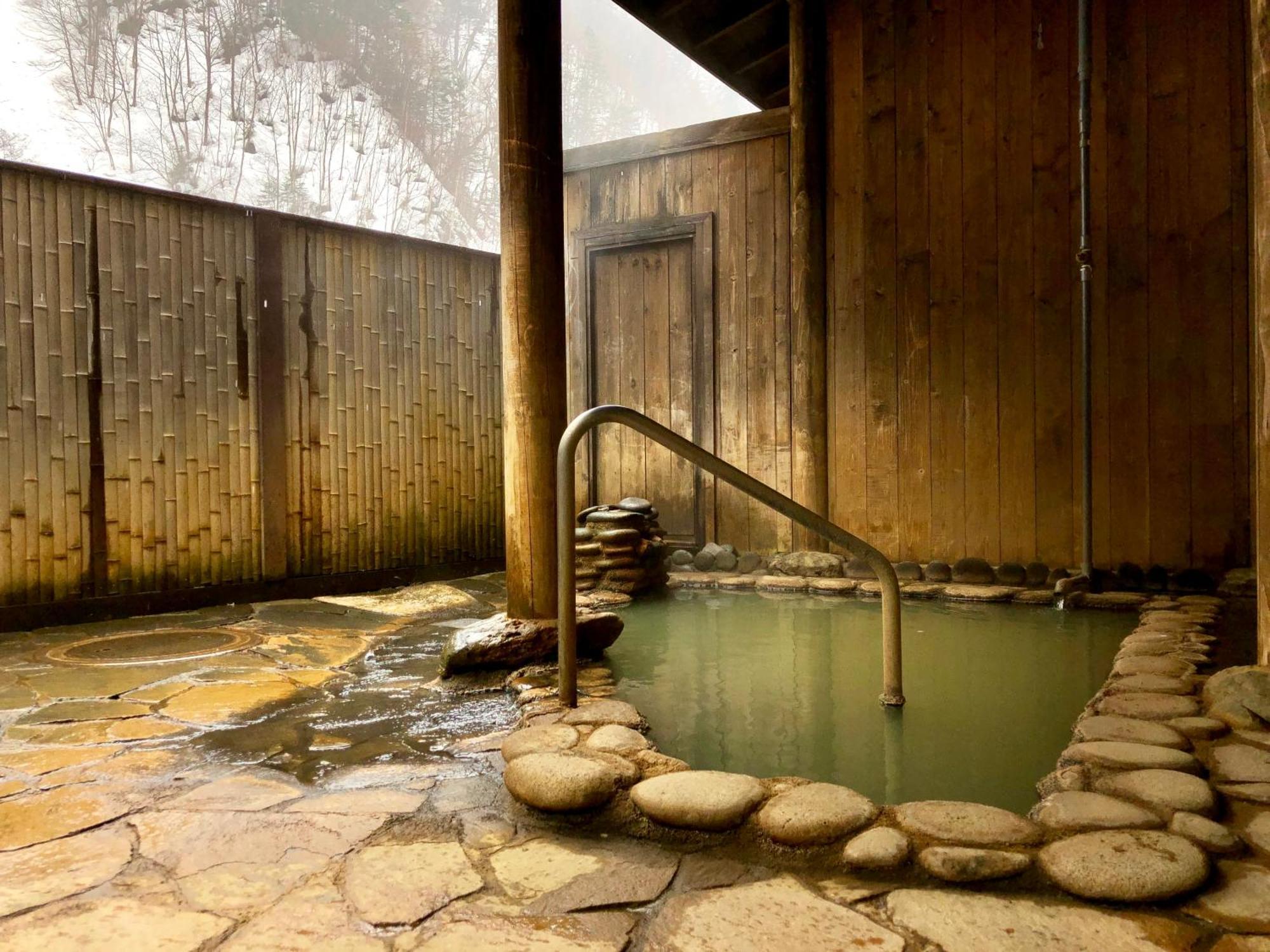 Shikishimaso Hotel Higashikawa Eksteriør billede