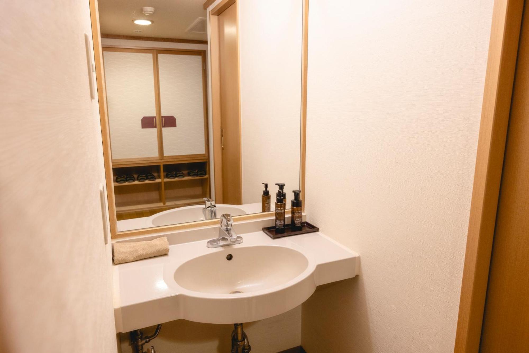 Shikishimaso Hotel Higashikawa Eksteriør billede